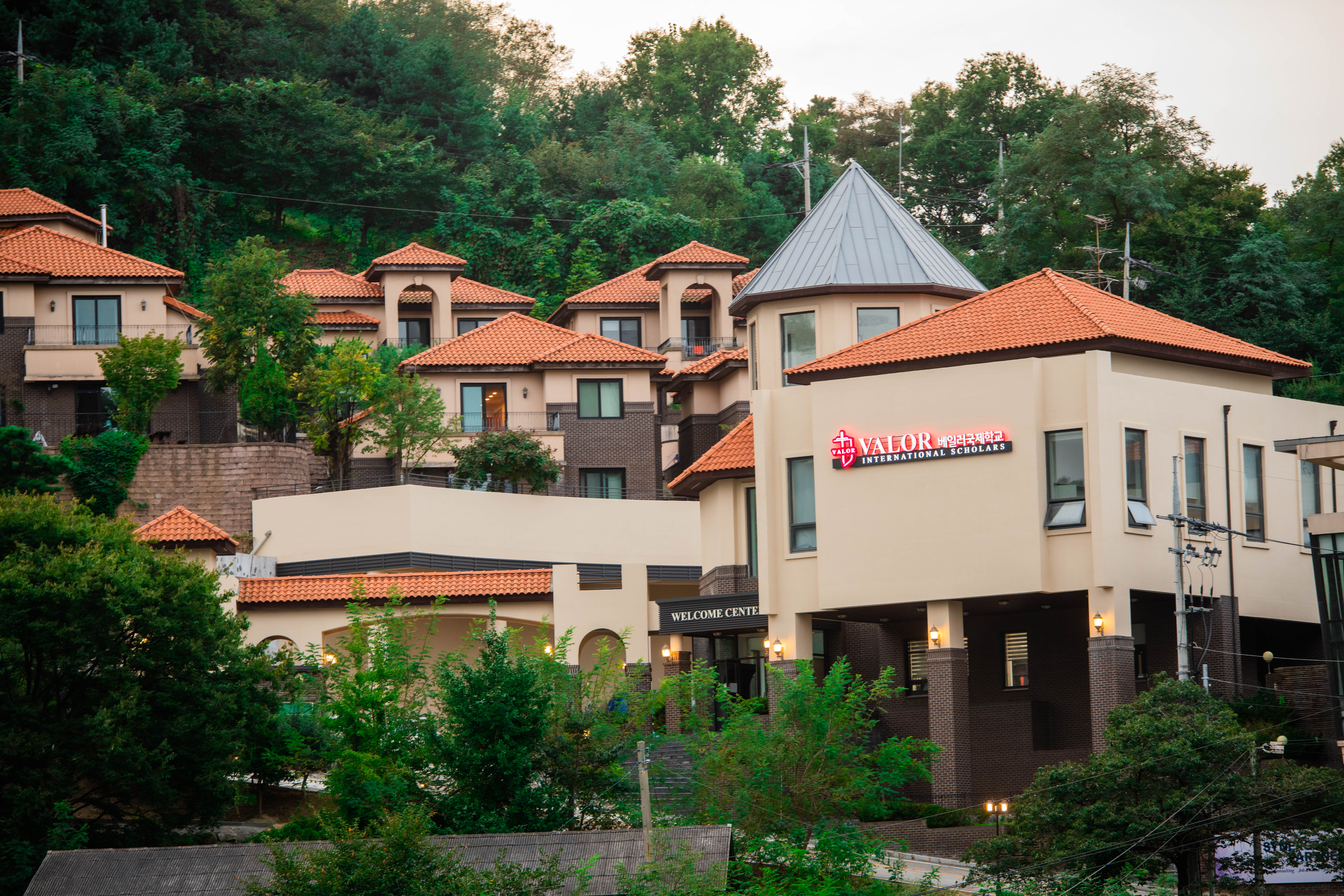 Valor International School Campus